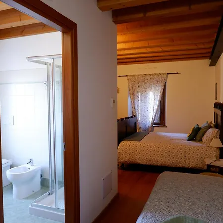 Antica Corte Contadina Bed & Breakfast *