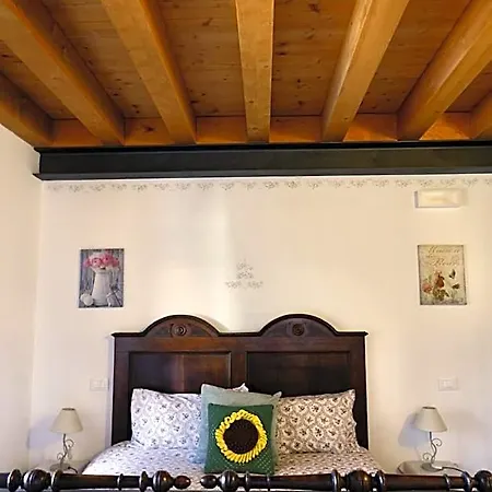 Antica Corte Contadina Bed & Breakfast Premariacco